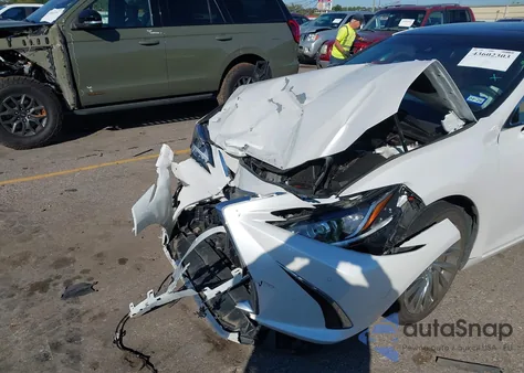 2024 Lexus Es 350 Luxury z USA, uszkodzony, nr VIN 58AEZ1B16RU180148